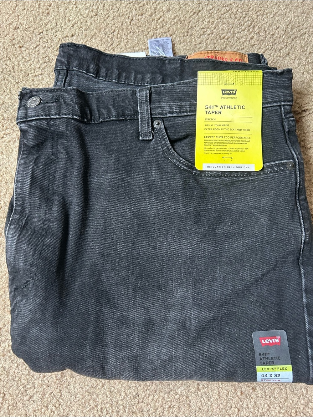 Levi's 541™ Athletic Taper Jeans - Black